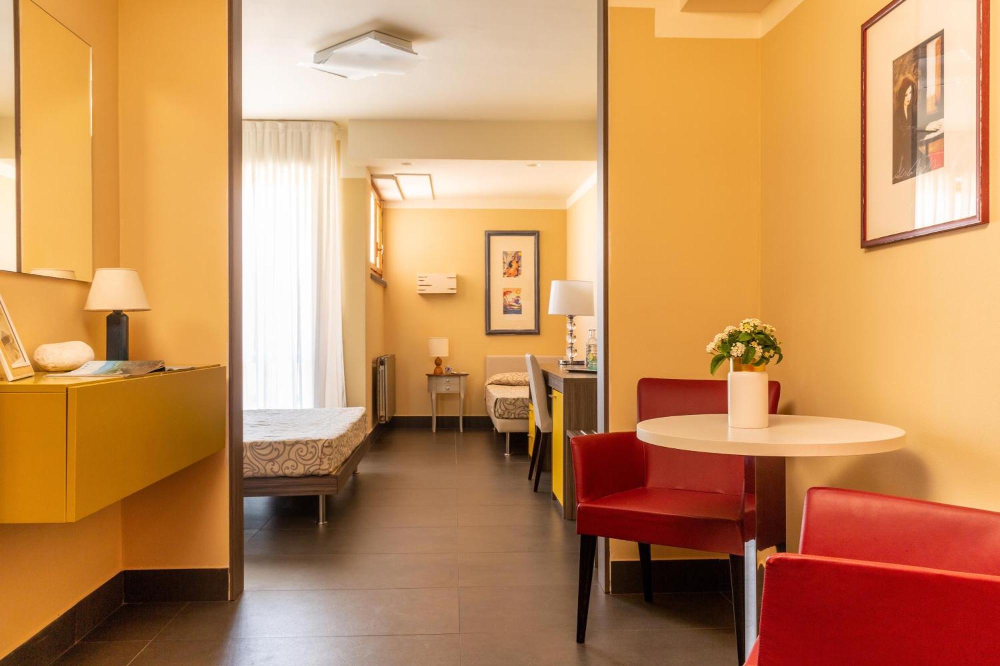 Park Hotel Residence Orbetello Bagian luar foto